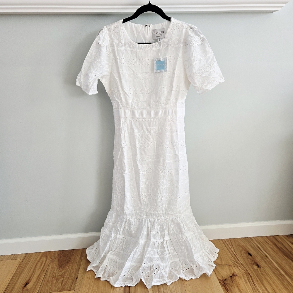 HAYDEN L.A. White Eyelet Dress Ruffle Hem Short Sleeves NWT Size Small
